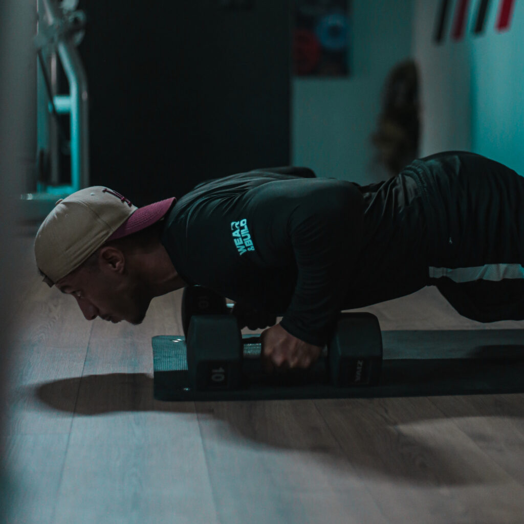 Best dumbbell exercises for strength training rows